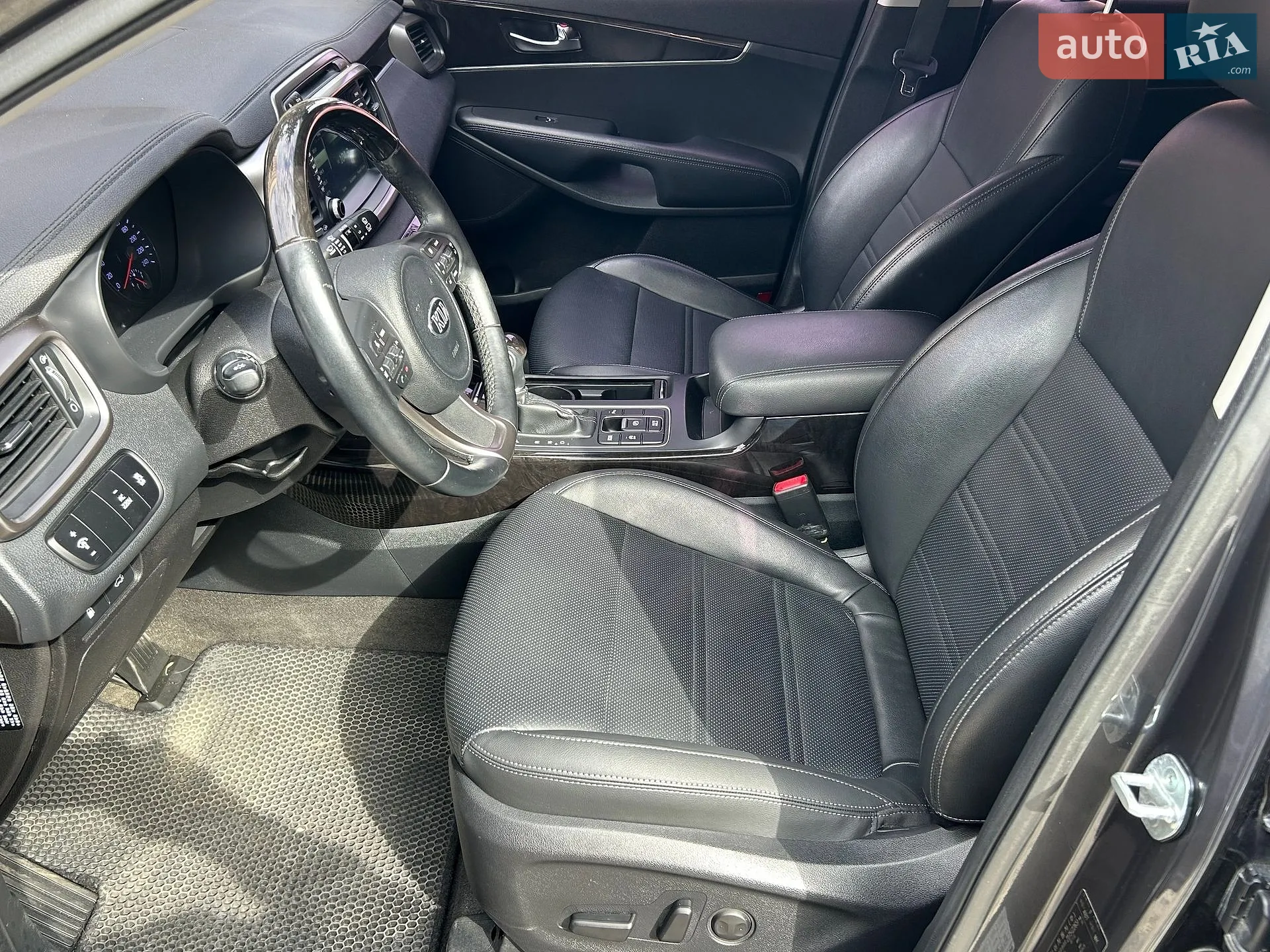 2015 Kia Sorento - мініатюра 17