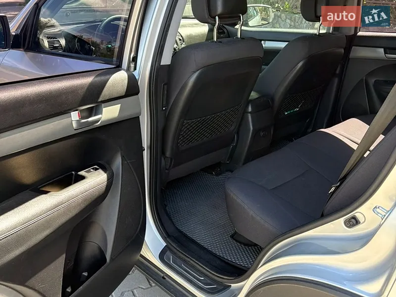 Kia Sorento 2009 VIN KNAKU814DA5040723 фото оголошення 17 з 50