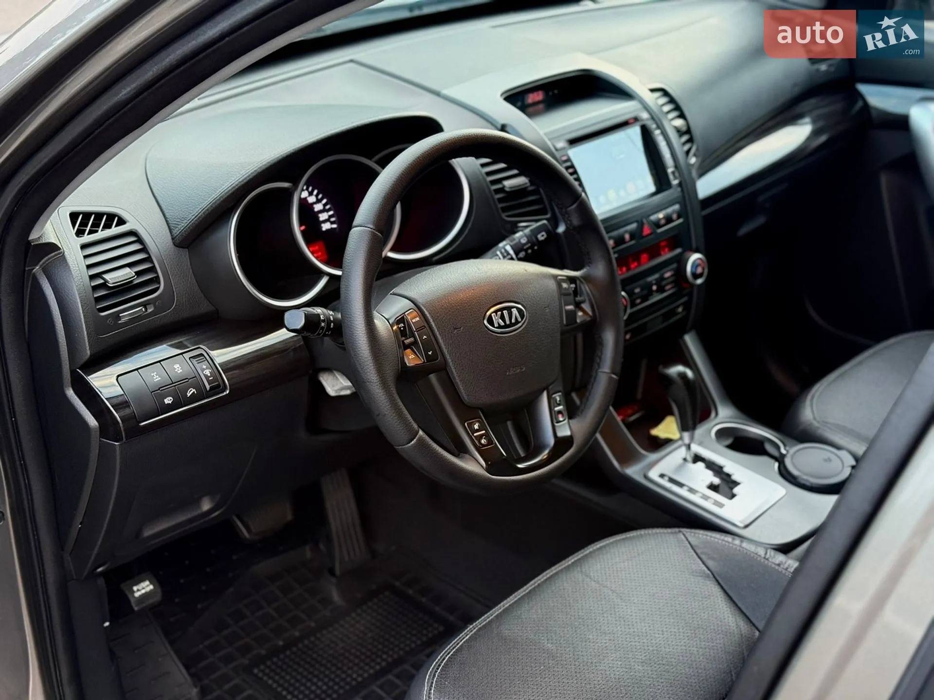 2011 Kia Sorento - мініатюра 26