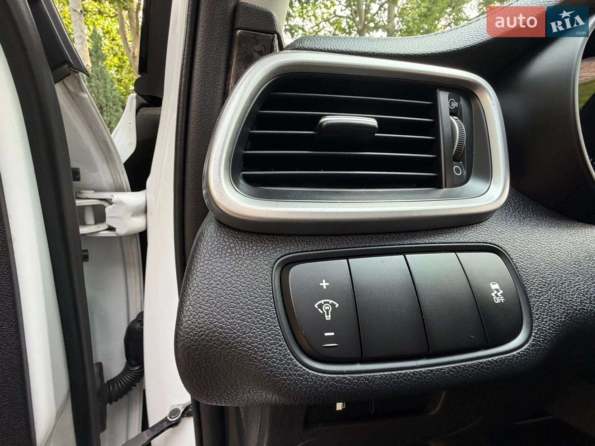 2016 Kia Sorento - мініатюра 40