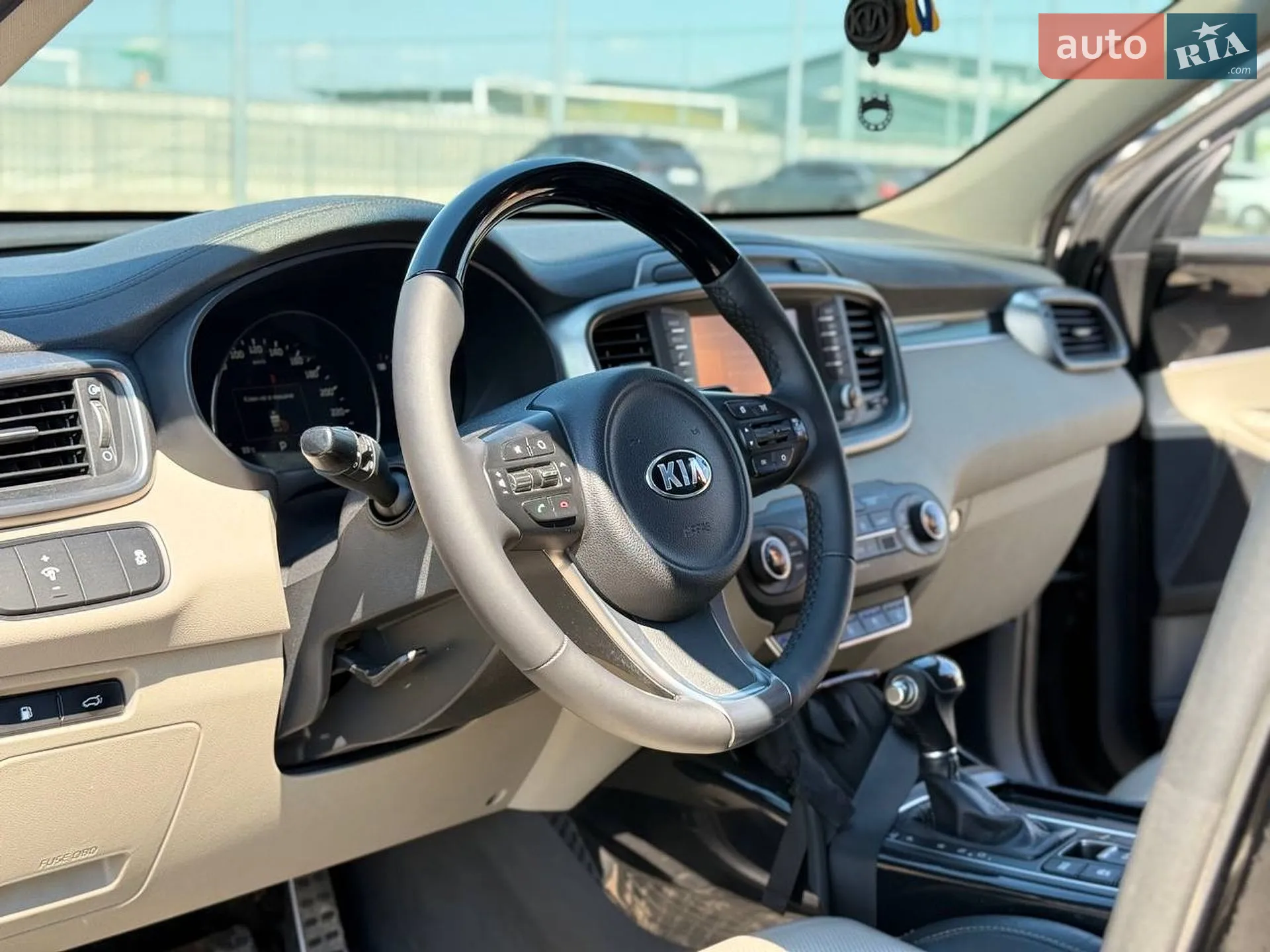 2016 Kia Sorento - мініатюра 2