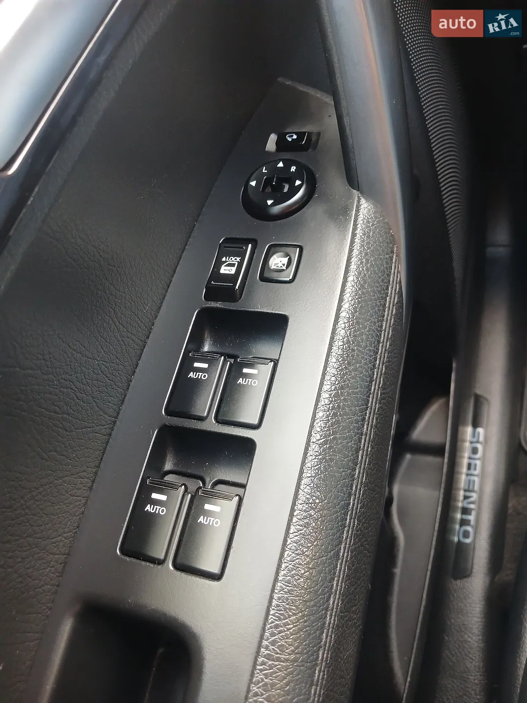2013 Kia Sorento - мініатюра 24