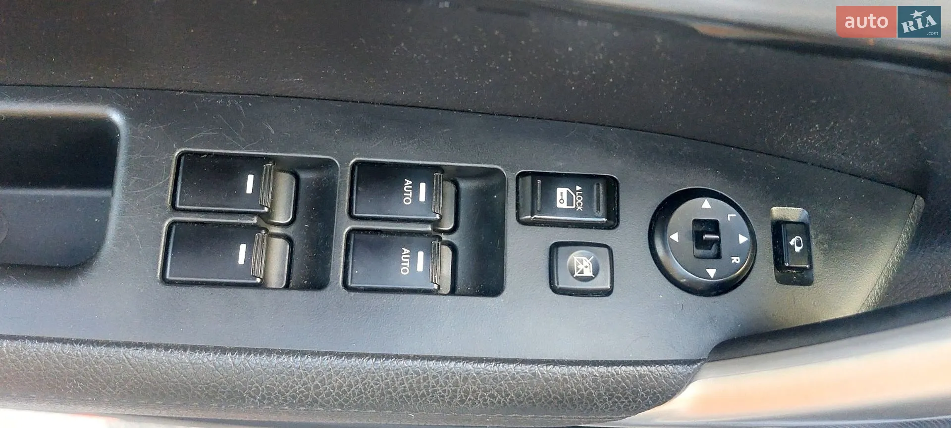 2011 Kia Sorento - мініатюра 27
