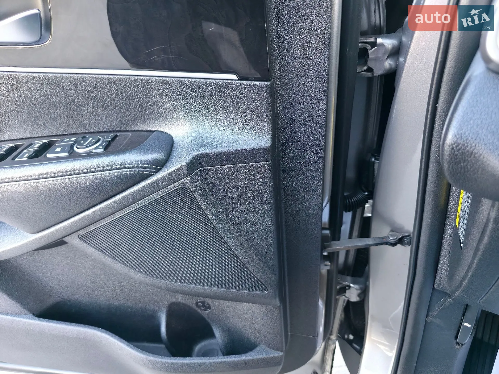 2017 Kia Sorento - мініатюра 40