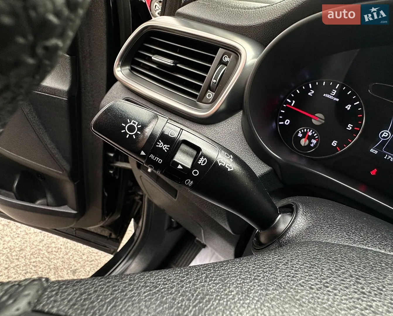 2016 Kia Sorento - мініатюра 48