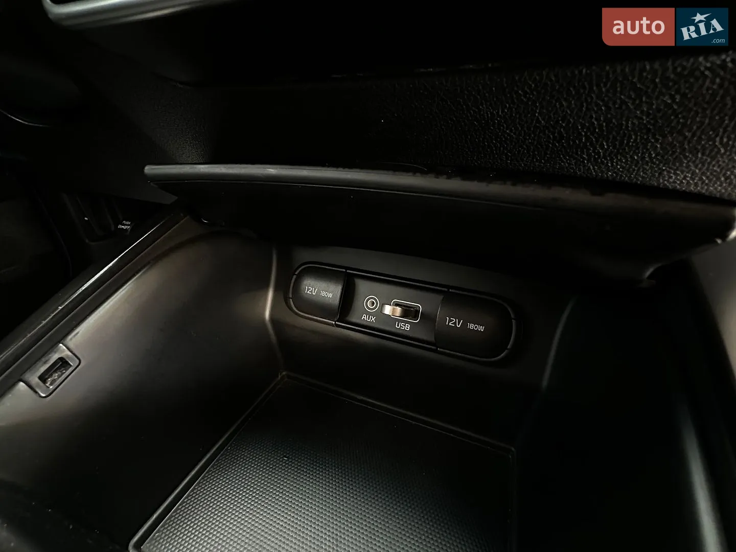 2016 Kia Sorento - мініатюра 75