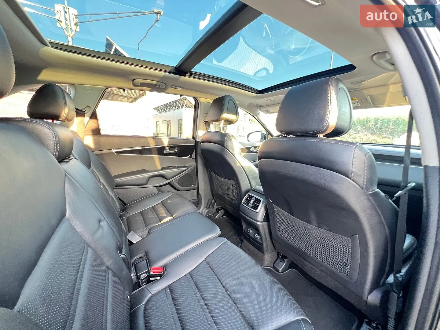 2015 Kia Sorento - мініатюра 32
