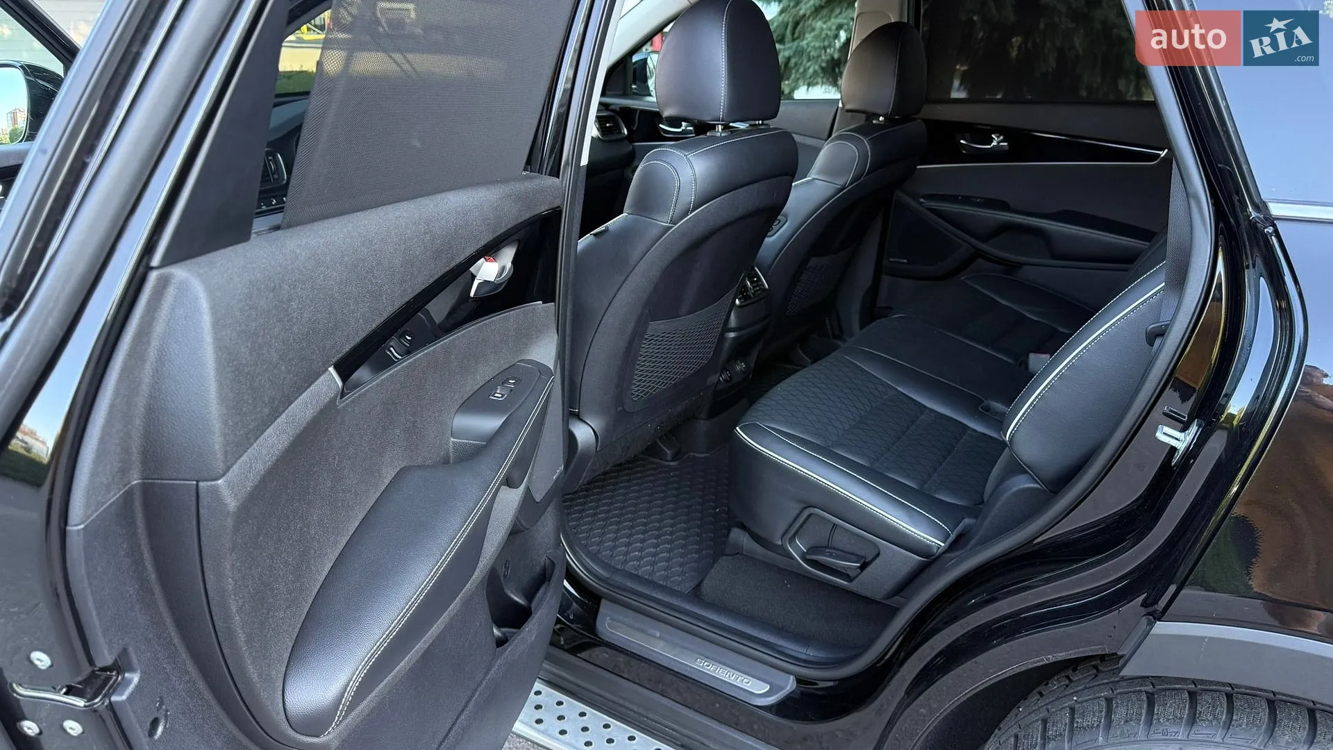 2017 Kia Sorento - мініатюра 33