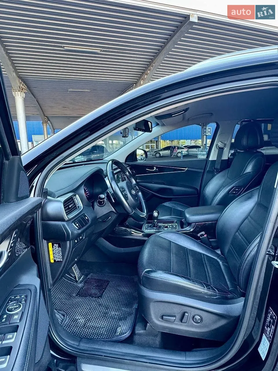2017 Kia Sorento - мініатюра 14
