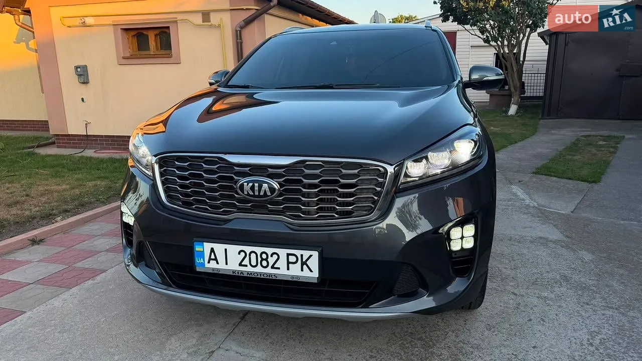 2019 Kia Sorento - фото 1