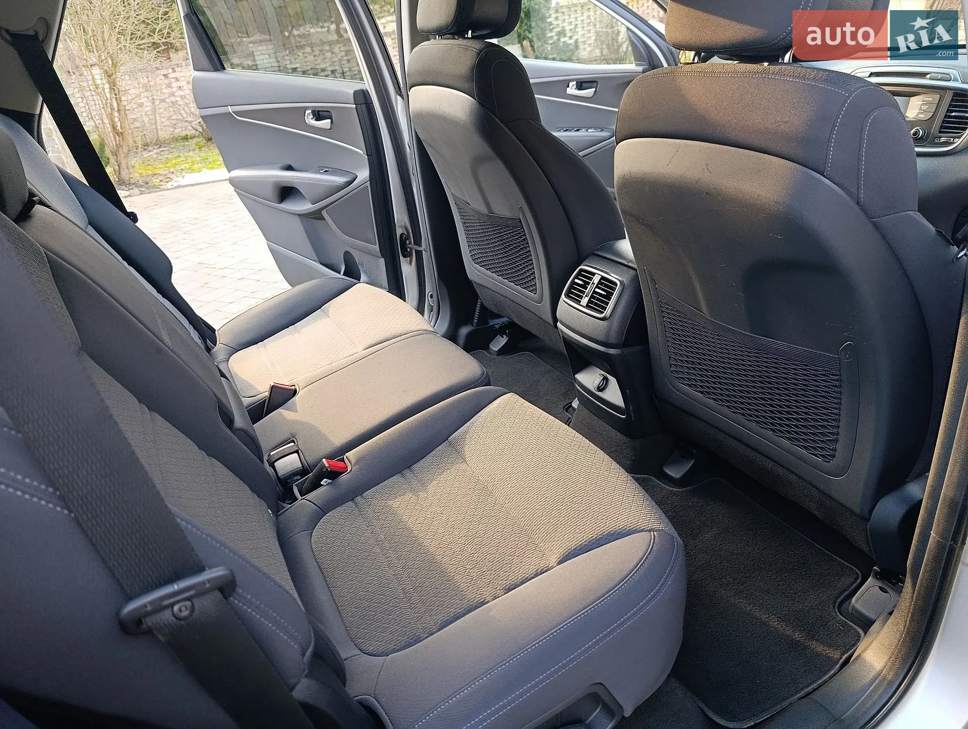 2015 Kia Sorento - мініатюра 175