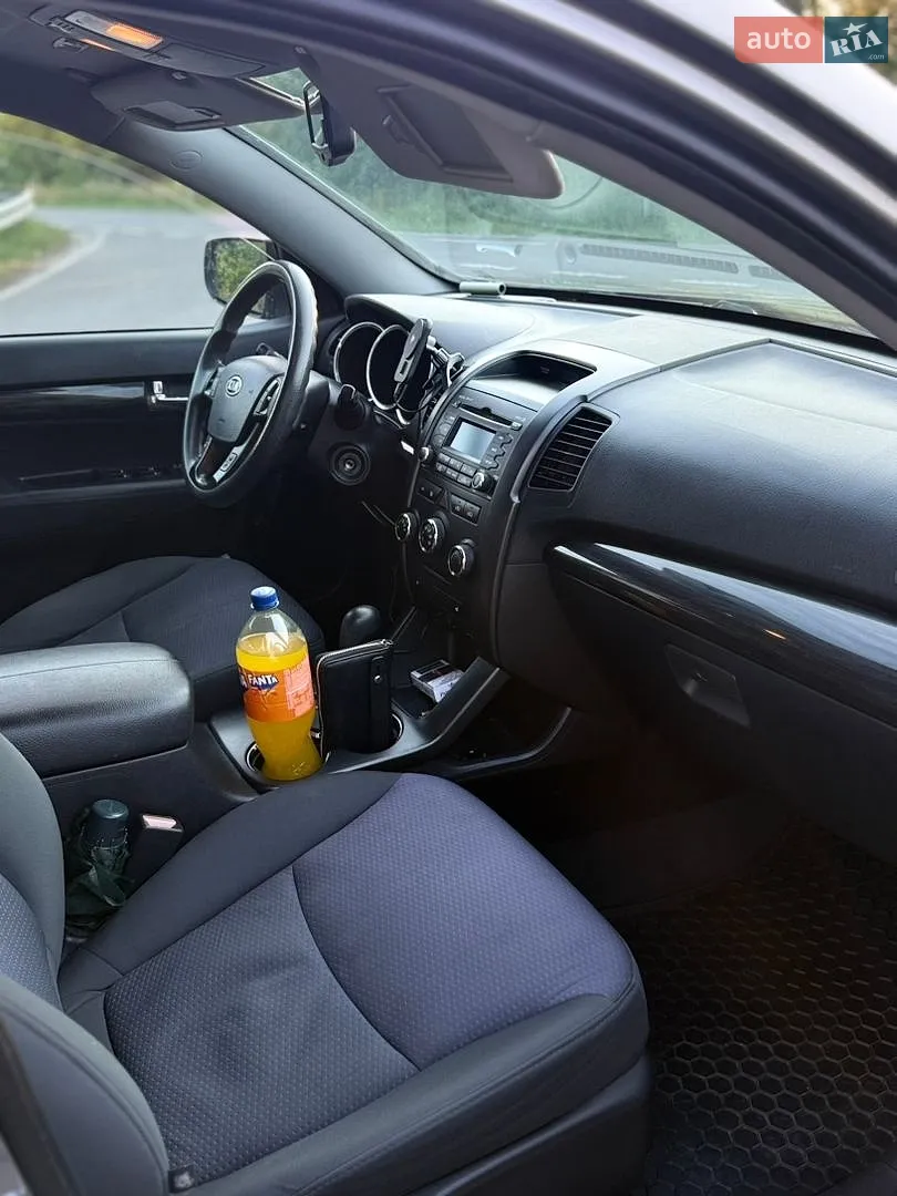 2011 Kia Sorento - мініатюра 9