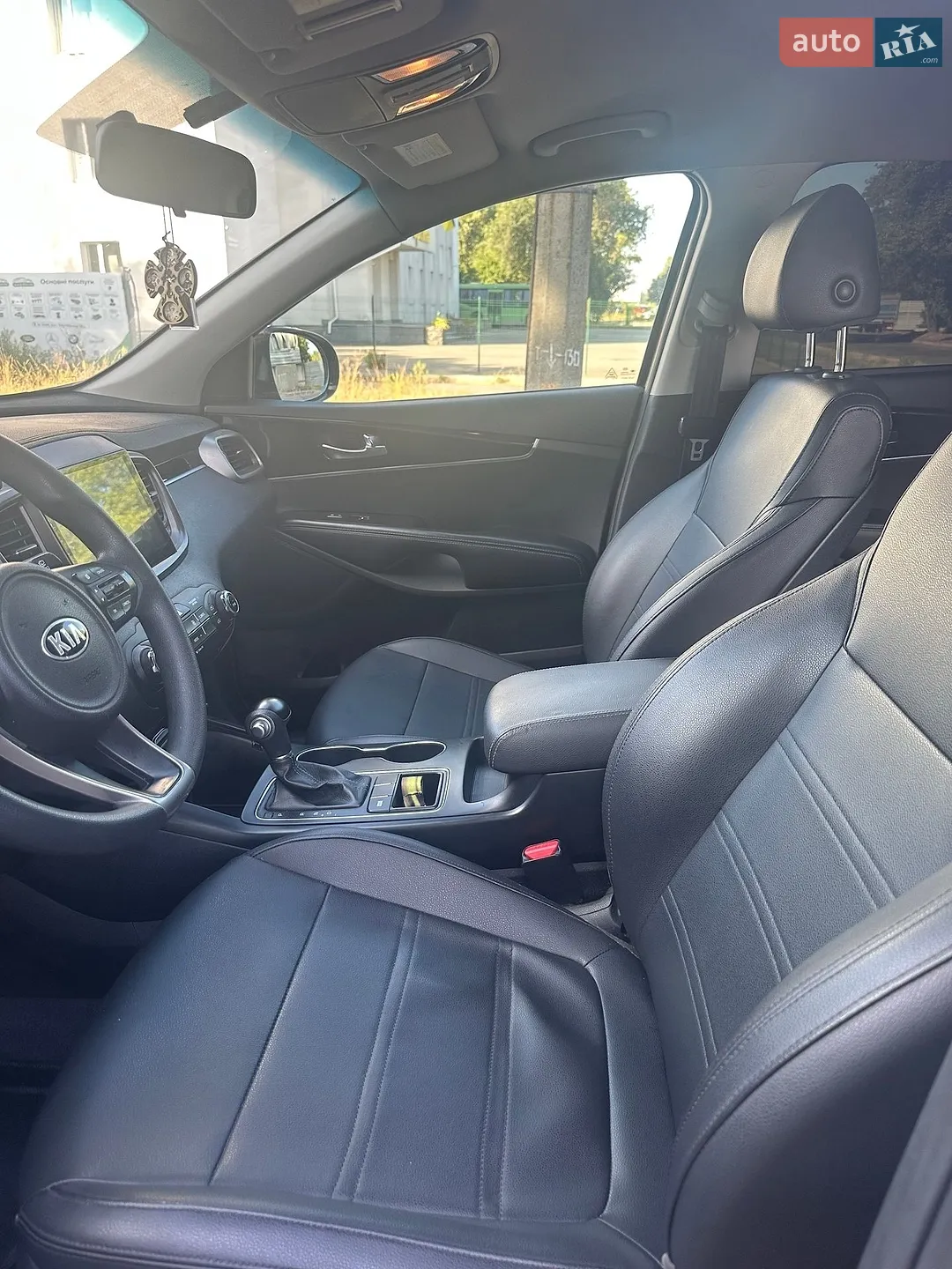 2017 Kia Sorento - мініатюра 8
