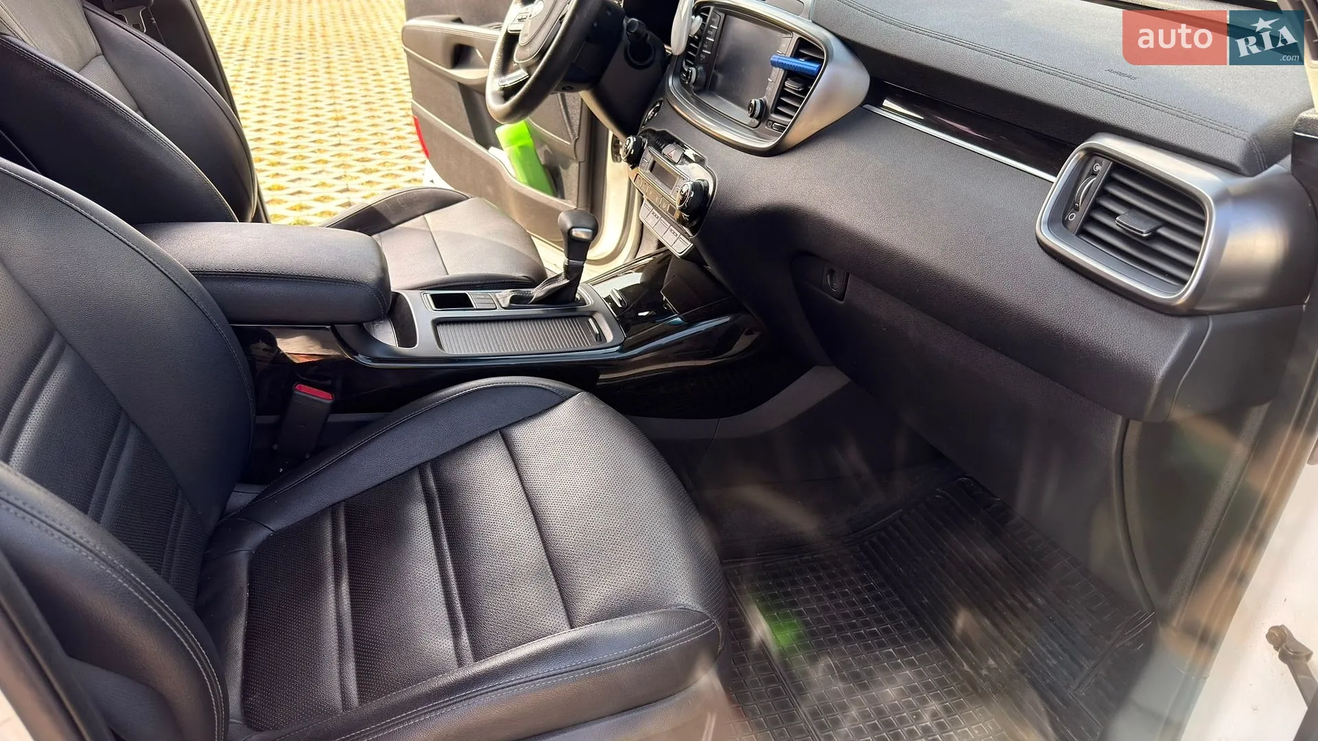 2018 Kia Sorento - мініатюра 21