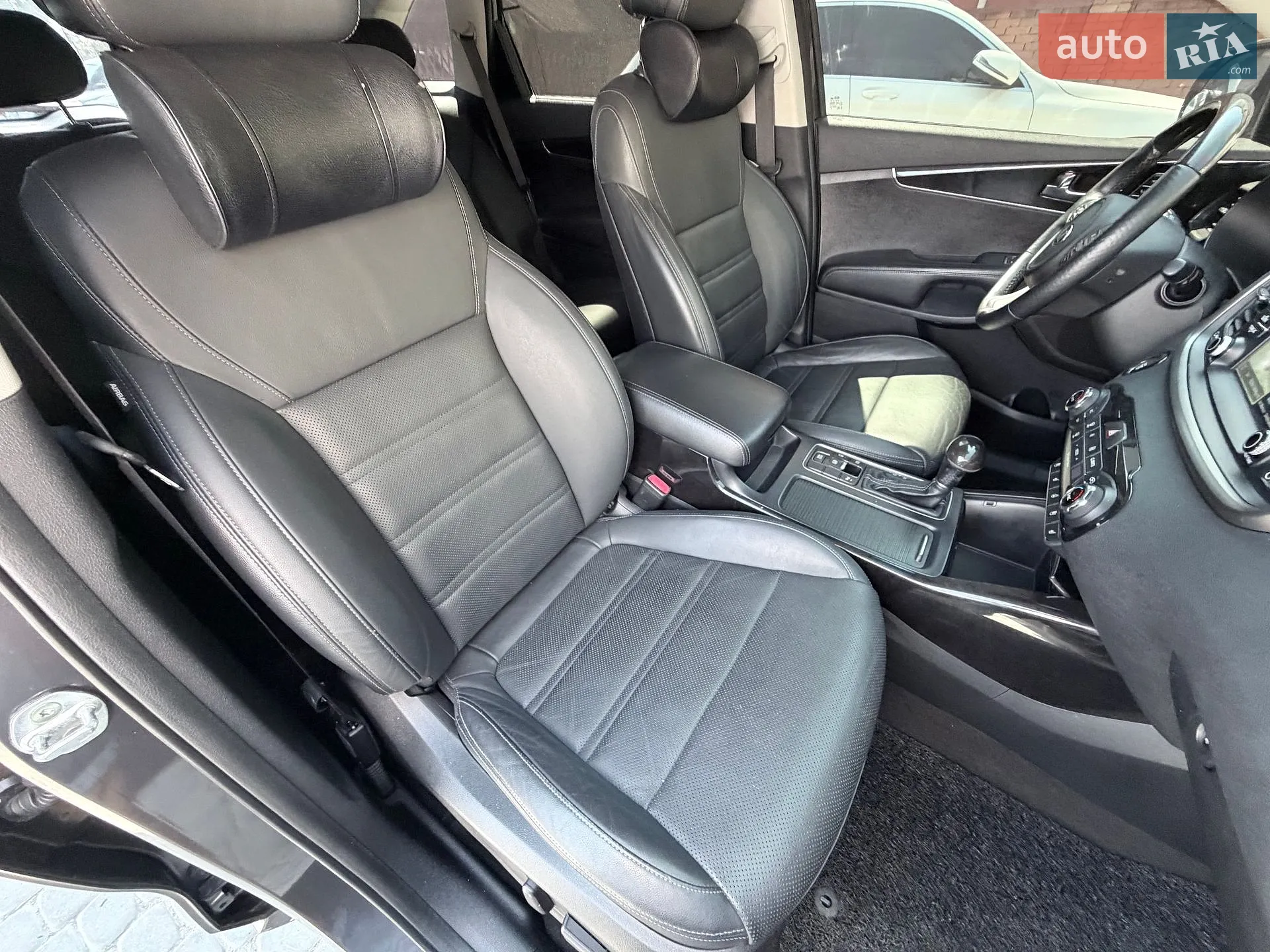 2015 Kia Sorento - мініатюра 32