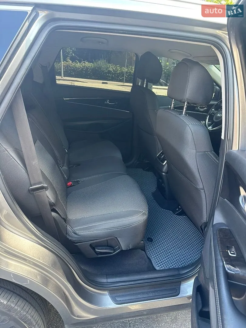2016 Kia Sorento - мініатюра 84