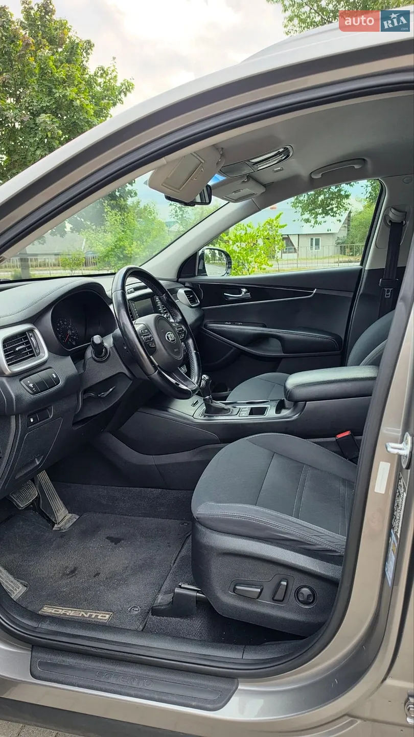 2016 Kia Sorento - мініатюра 25