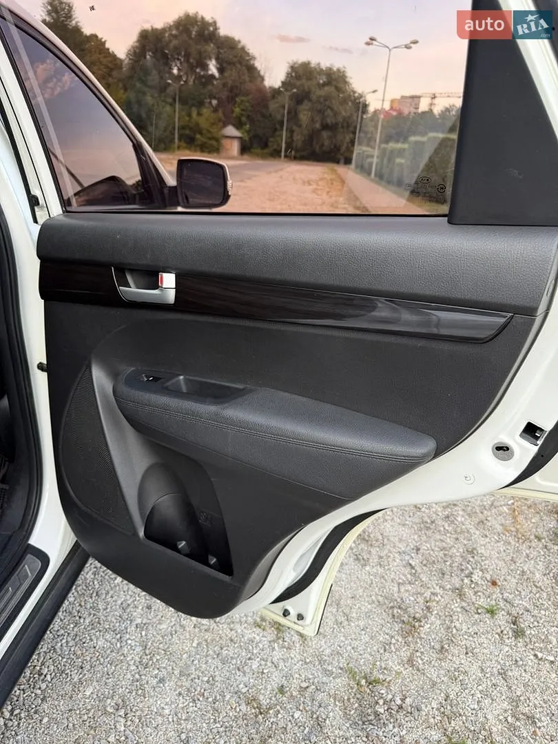 2011 Kia Sorento - мініатюра 29