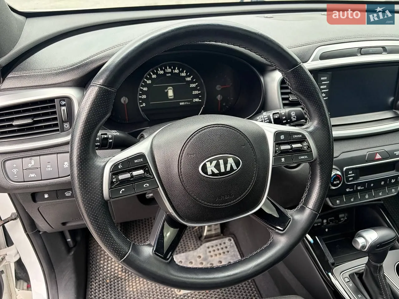 2019 Kia Sorento - мініатюра 16