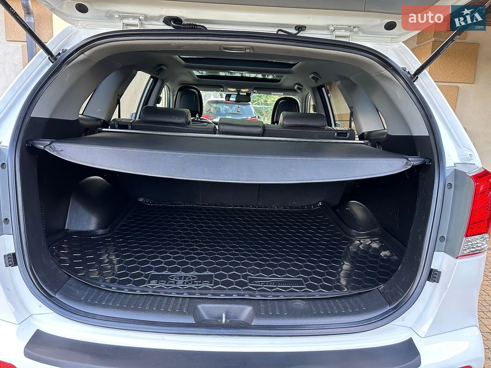 2011 Kia Sorento - мініатюра 170