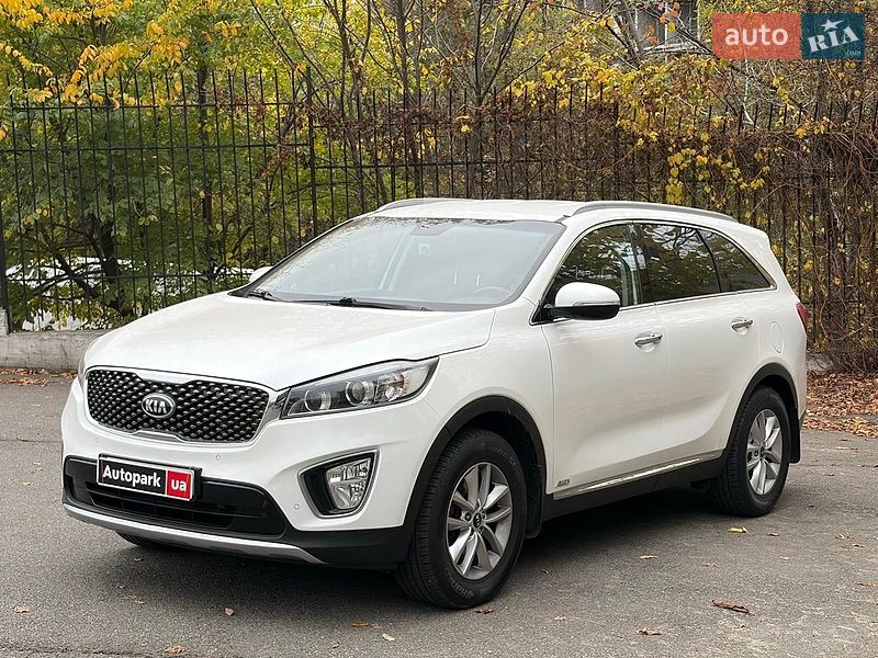 Внедорожник / Кроссовер Kia Sorento 2015 в Киеве фото 4 Внедорожник / Кроссовер Kia Sorento 2015 в Киеве