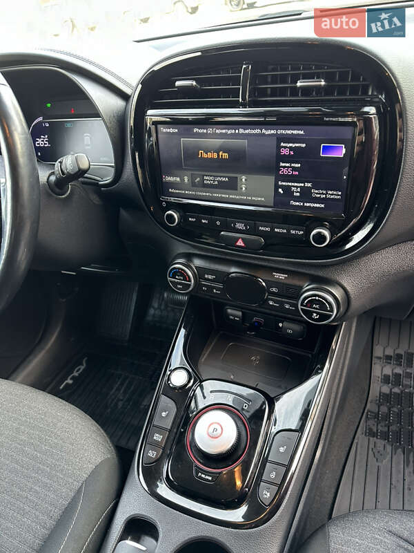 Позашляховик / Кросовер Kia Soul EV 2019 в Чорткові