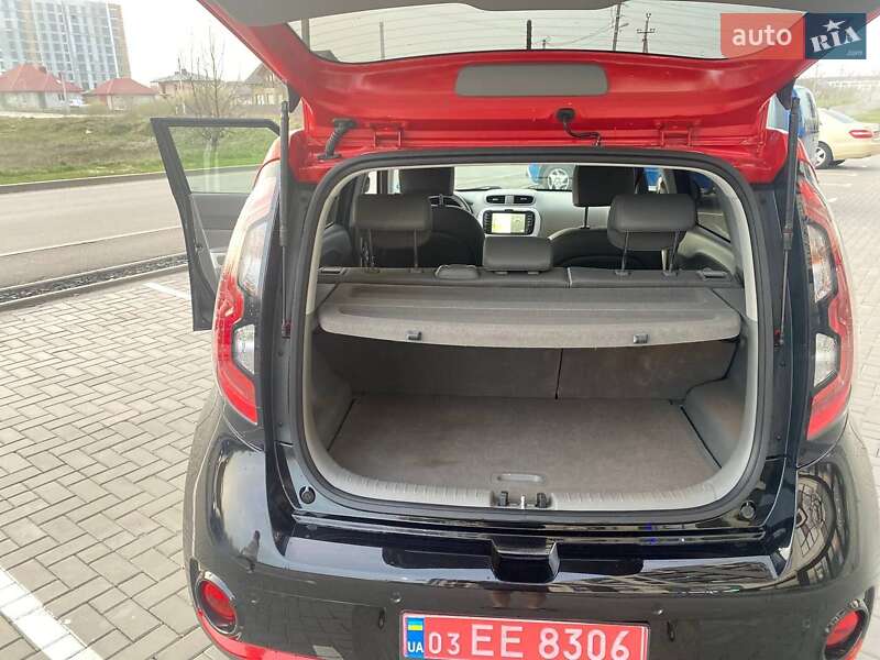 Внедорожник / Кроссовер Kia Soul EV 2016 в Ковеле фото 6 Внедорожник / Кроссовер Kia Soul EV 2016 в Ковеле