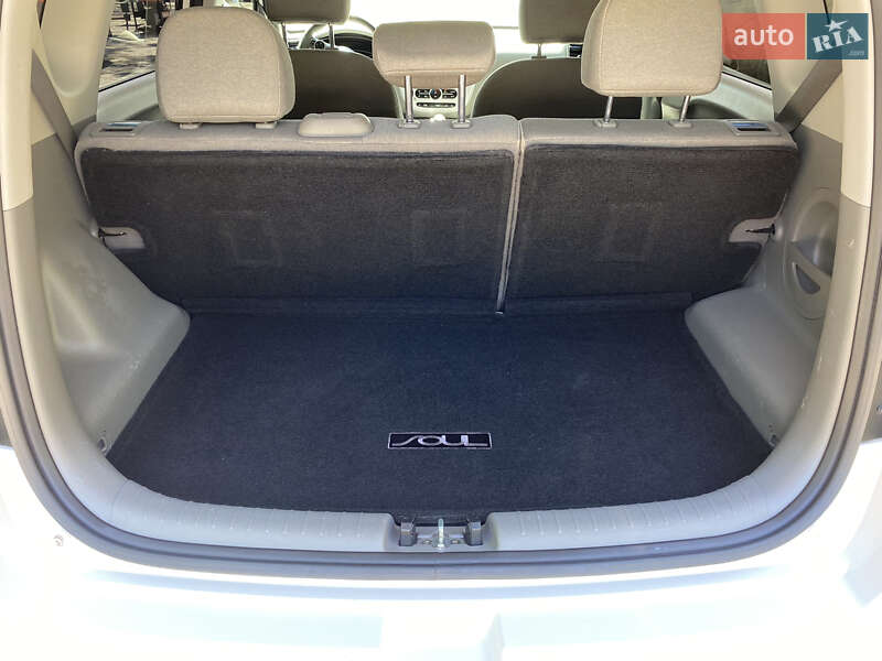 Позашляховик / Кросовер Kia Soul EV 2017 в Одесі фото 19 Позашляховик / Кросовер Kia Soul EV 2017 в Одесі