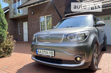 Внедорожник / Кроссовер Kia Soul EV 2014 в Киеве