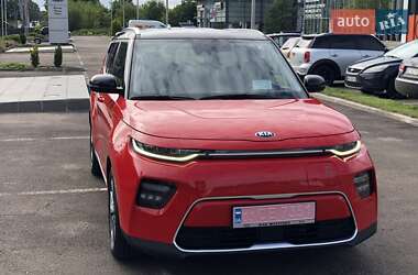 Позашляховик / Кросовер Kia Soul EV 2020 в Рівному