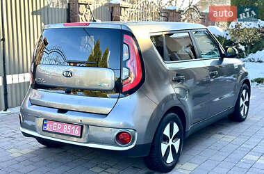 Внедорожник / Кроссовер Kia Soul EV 2016 в Тернополе