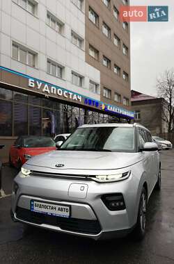 Позашляховик / Кросовер Kia Soul EV 2020 в Києві