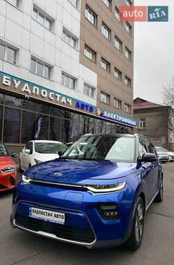 Внедорожник / Кроссовер Kia Soul EV 2020 в 