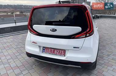 Внедорожник / Кроссовер Kia Soul EV 2020 в Хмельницком