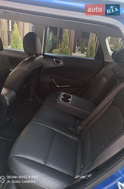Внедорожник / Кроссовер Kia Soul EV 2020 в 