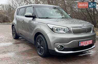 Позашляховик / Кросовер Kia Soul EV 2015 в Рівному