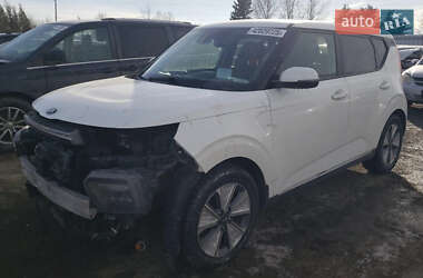Позашляховик / Кросовер Kia Soul EV 2020 в 