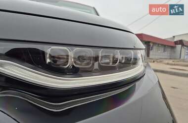 Внедорожник / Кроссовер Kia Soul EV 2019 в 