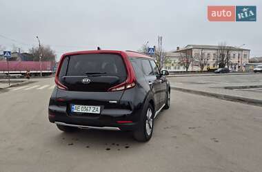 Внедорожник / Кроссовер Kia Soul EV 2019 в 