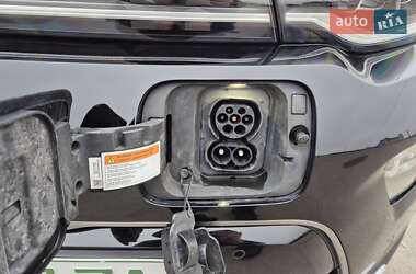 Внедорожник / Кроссовер Kia Soul EV 2019 в 