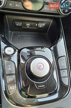 Внедорожник / Кроссовер Kia Soul EV 2022 в 