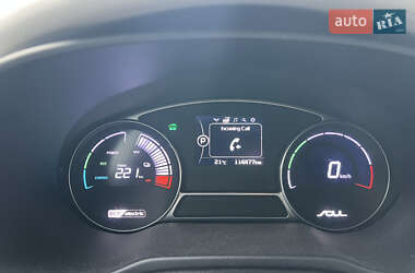 Позашляховик / Кросовер Kia Soul EV 2017 в 