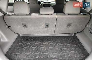 Внедорожник / Кроссовер Kia Soul EV 2015 в 
