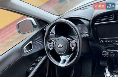 Внедорожник / Кроссовер Kia Soul EV 2019 в 