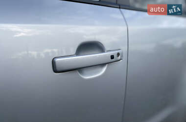 Позашляховик / Кросовер Kia Soul EV 2016 в 