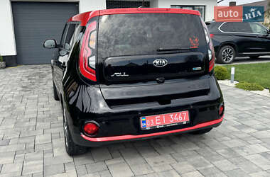 Внедорожник / Кроссовер Kia Soul EV 2015 в 