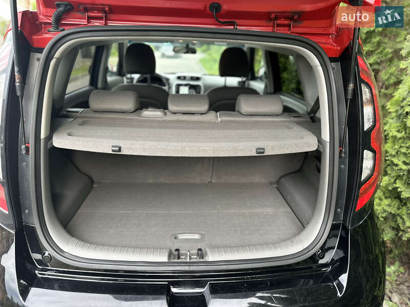 Позашляховик / Кросовер Kia Soul EV 2015 в Вінниці