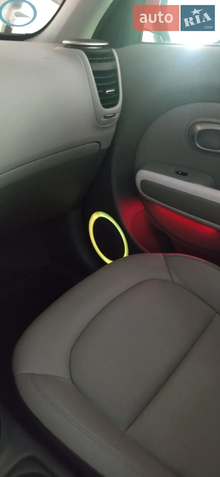 2015 Kia Soul EV - мініатюра 9
