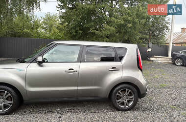 Внедорожник / Кроссовер Kia Soul EV 2015 в 