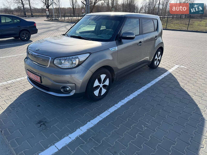 Kia Soul EV 2015